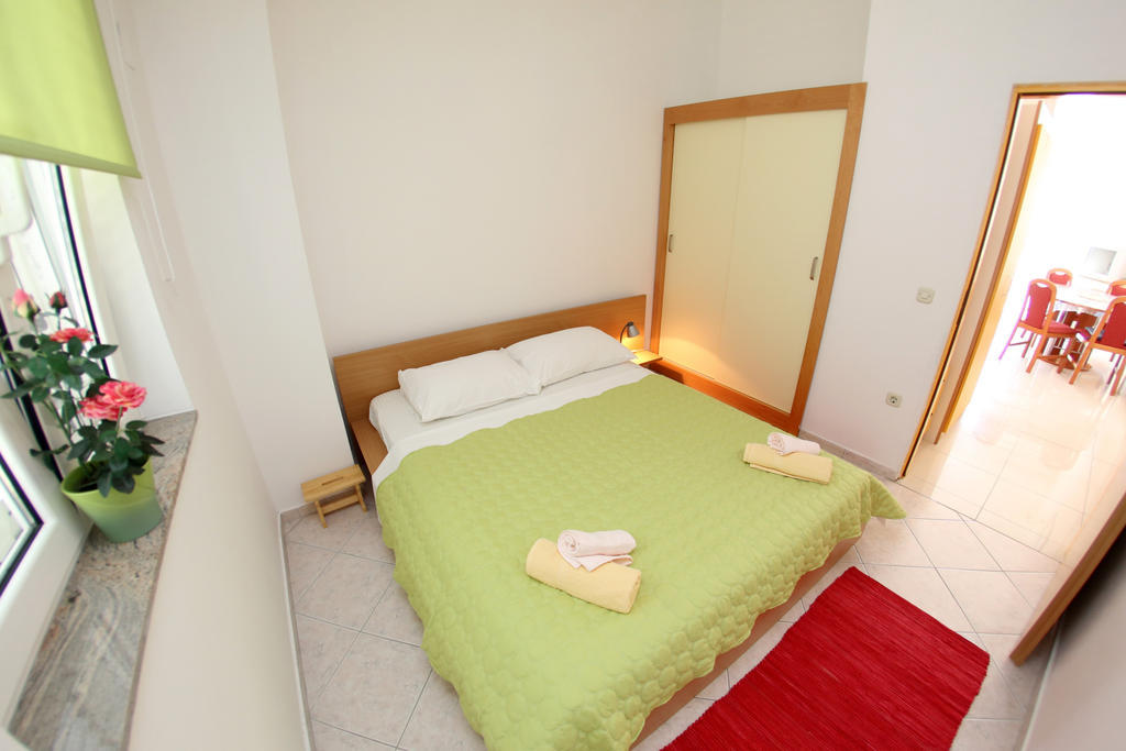 Apartmani Ukalovic Zadar Oda fotoğraf