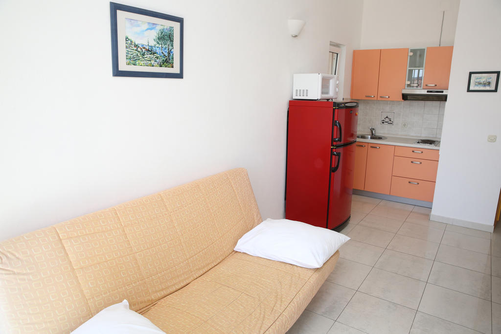 Apartmani Ukalovic Zadar Oda fotoğraf